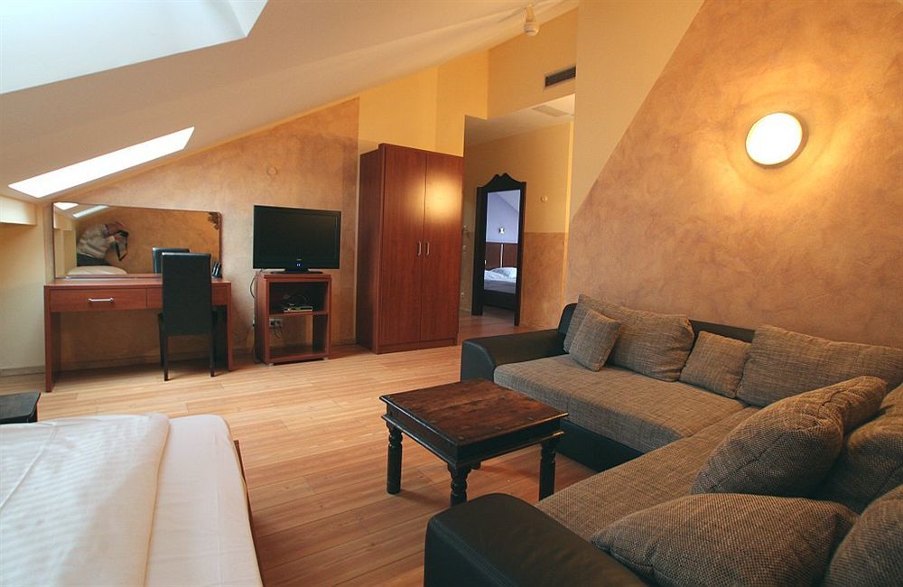 Hotel Atlas Residence Мюнхен Екстер'єр фото